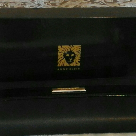 Wallet - Picture 3 of 4